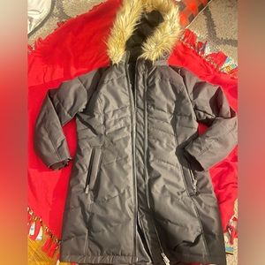 NWOT never worn Woman's rainforest parka